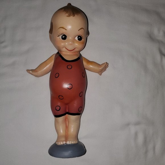TRUE VINTAGE CHALKWARE KEWIE
